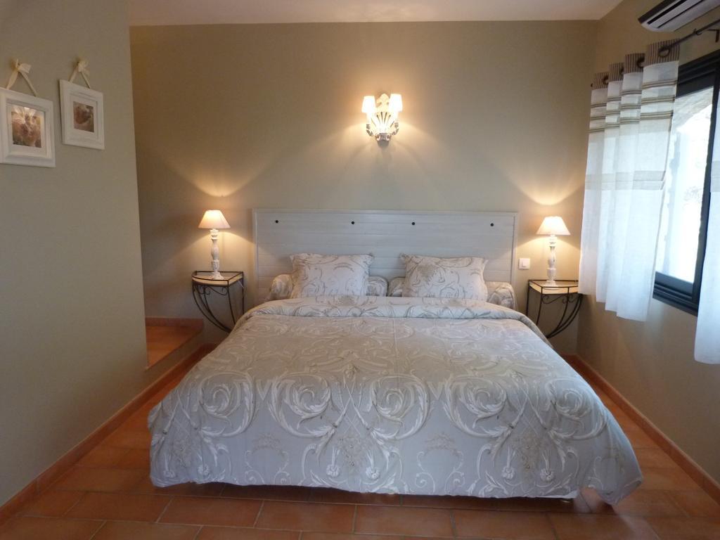 La Bastide Des Senteurs Hotell Peymeinade Rum bild